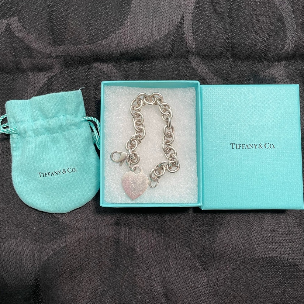 Tiffany & Co. Silver Heart Charm Bracelet 7”